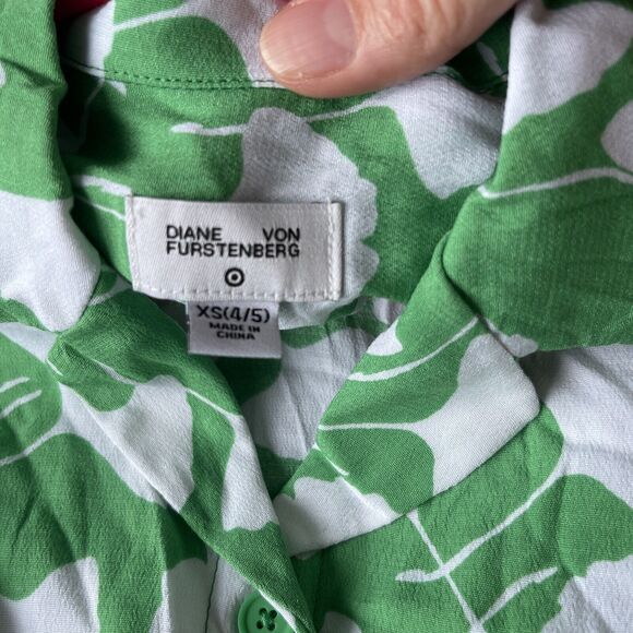 Diane Von Furstenberg x Target Jumpsuit Short Sleeve Green Leaves DVF XS 4/5 NWT - Picture 5 of 7